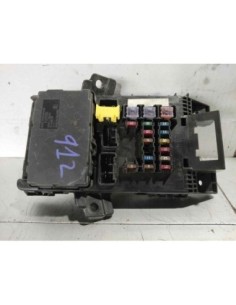CAJA RELES / FUSIBLES TOYOTA AVENSIS BERLINA (T22) - 242395