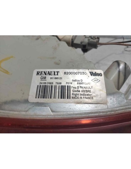 PILOTO TRASERO DERECHO RENAULT TRAFIC II COMBI - 278548