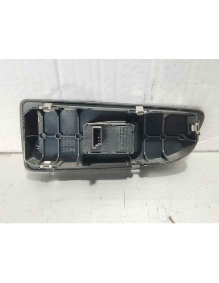 MANDO ELEVALUNAS DELANTERO DERECHO BMW SERIE 1 BERLINA (E81/E87) - 186446
