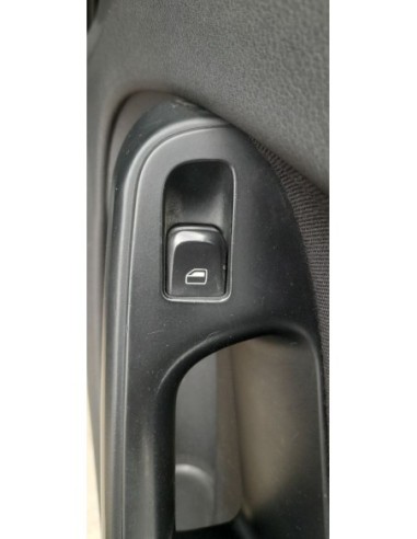 MANDO ELEVALUNAS DELANTERO DERECHO AUDI A4...