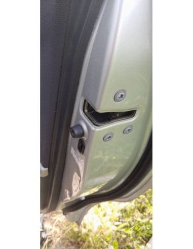 CERRADURA PUERTA TRASERA DERECHA TOYOTA COROLLA...