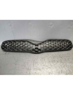 REJILLA DELANTERA TOYOTA YARIS (NCP1/NLP1/SCP1) - 238053