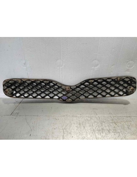 REJILLA DELANTERA TOYOTA YARIS (NCP1/NLP1/SCP1) - 238053