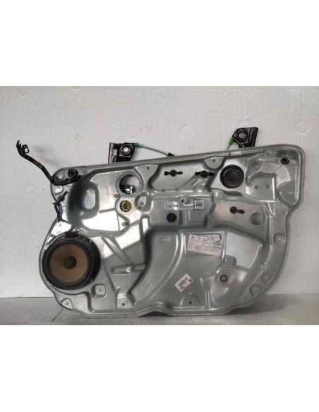 ELEVALUNAS DELANTERO DERECHO VOLKSWAGEN POLO IV (9N3) - 279064