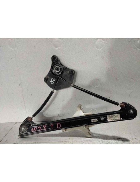 ELEVALUNAS TRASERO DERECHO VOLKSWAGEN GOLF VII (5G1/BE1) - 271603